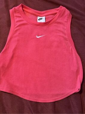 Nike Women's Hot Pink Ribbed Cropped Tank with White Swoosh